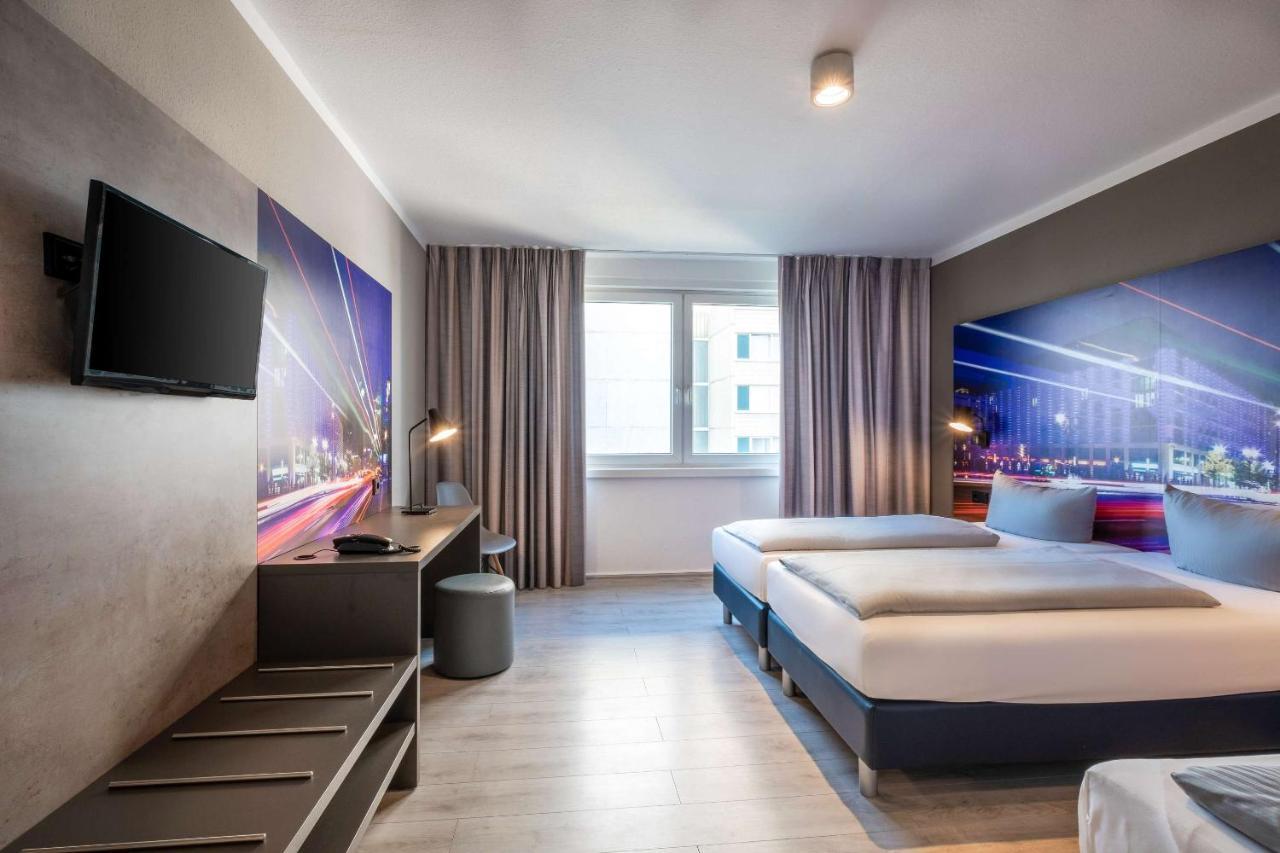 Hotel Berlin Lichtenberg Zewnętrze zdjęcie